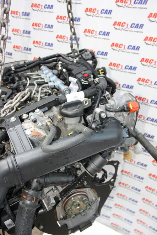 Injector Opel Zafira C facelift 2016-2019 0445110423