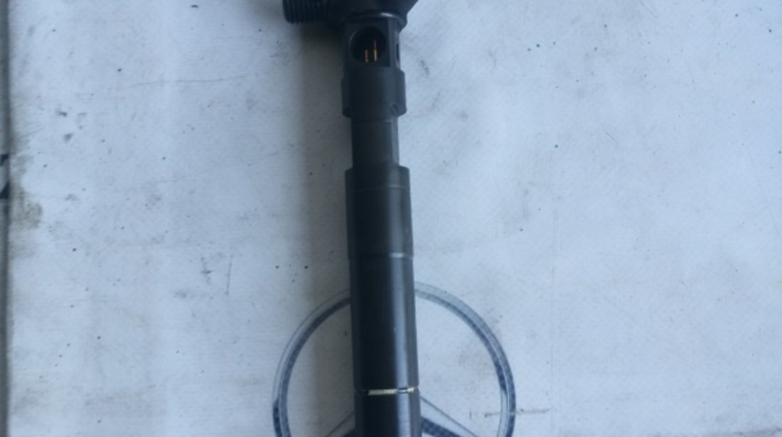 Injector pentru Mercedes GLK X204 A6510702987