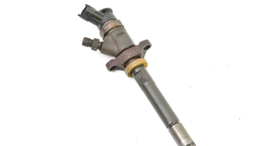 Injector Peugeot 308 (4A, 4C) 2007 - 2013 Motorina 0445110311