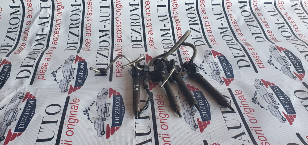 Injector Peugeot 308 II 2.0 BlueHDi 150cp cod piesa : 9674984080