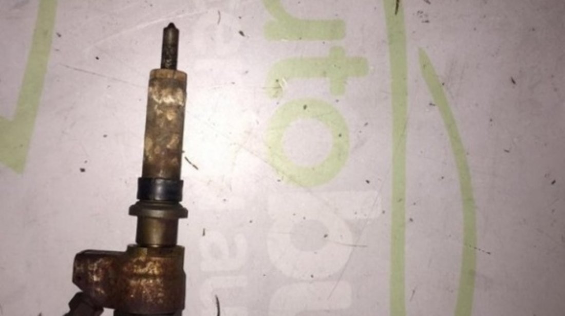 Injector Peugeot 406 (19951999) 2.0 HDI 9636819380