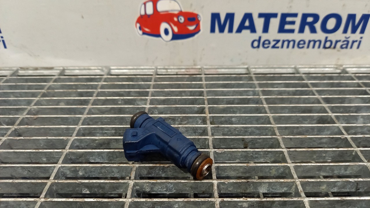 INJECTOR PORSCHE CAYENNE 4.5 INJ V8 - (2003 2010)