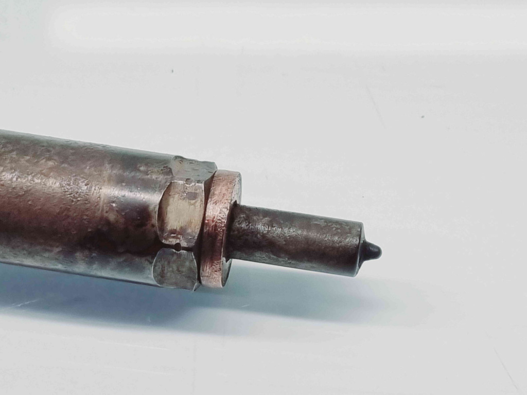 Injector Renault Captur (J87) [Fabr 2013-2017] H8201108033 0445110485 1.5 DCI K9K608 1.5 DCI K9K608 80KW / 109CP