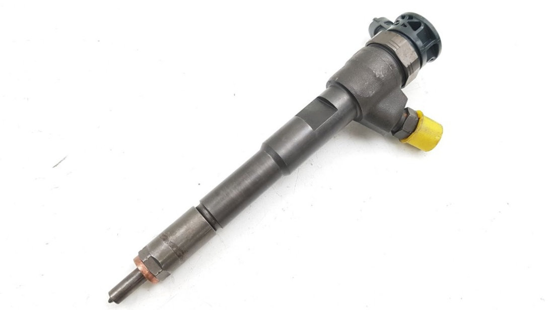 Injector Renault Clio 1.5 DCI euro 6 cod 0445110652 / 8201453073