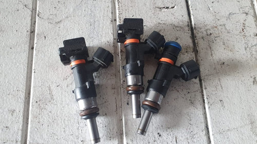 Injector Renault Clio 4 0.9 TCE H4B408 an de fabricatie 2018 cod 166004787R / 0280158366