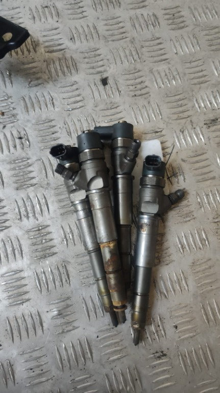 Injector Renault Master 2.3 an 2012 cod 82912226 / 0445110375