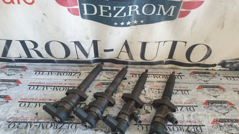 Injector Renault Master II 2.5 dCi 120cp cod piesa : 0986435170