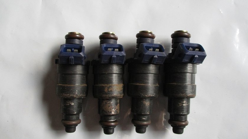 INJECTOR RENAULT MEGANE FAB. 1998 , 1.6 BENZINA , 66 KW