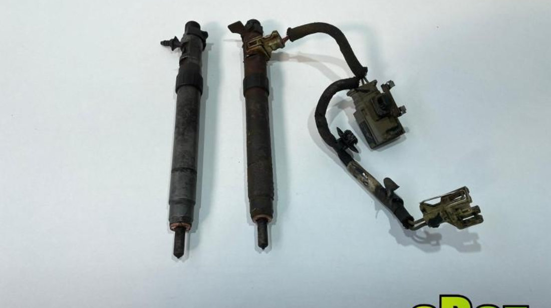 Injector Renault Trafic 3 2.0 tdci 9686191080