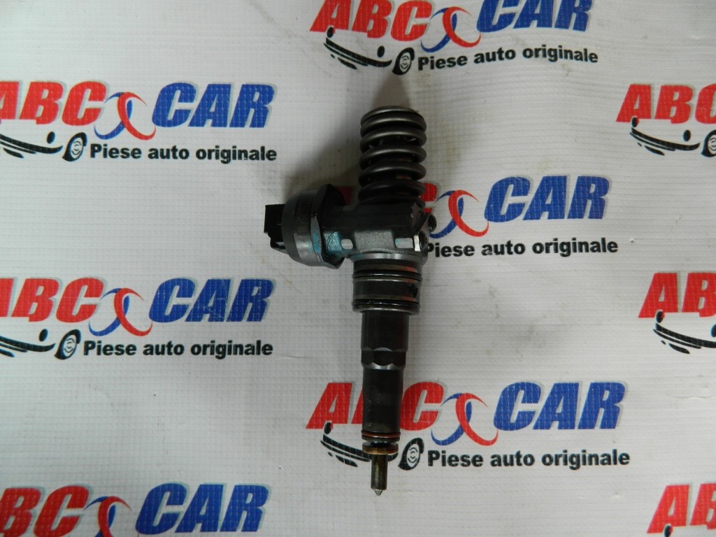 Injector Seat Altea 5P 2.0 TDI cod: 038130073BQ