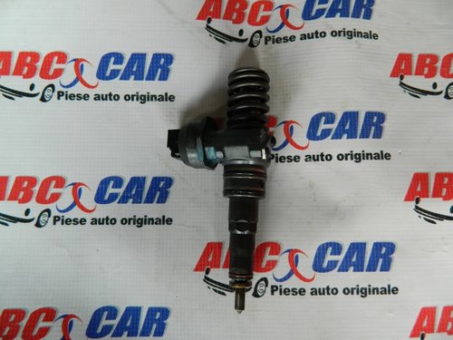 Injector Seat Leon 1P 2.0 TDI cod: 038130073BQ