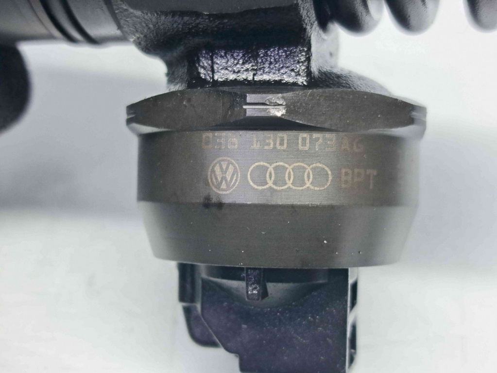 Injector Skoda Fabia 2 Combi (5J, 545) [Fabr 2007-2014] 038130073AG 1.9 TDI BSW 77KW / 105CP