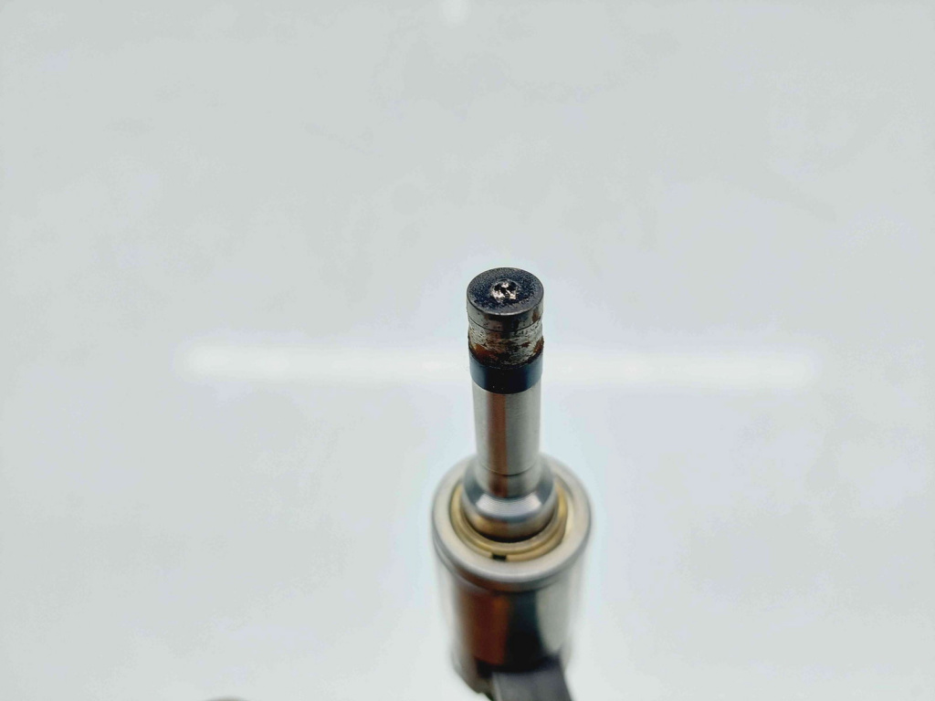 Injector Skoda Fabia 3 Combi (NJ5) [Fabr 2014-2022] 0261500374 / 04E133036A 1.2 Benz CJZD81KW / 110CP 1.2 Benz CJZD 81KW / 110CP