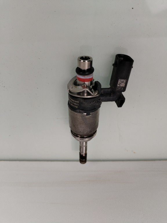 Injector Skoda Octavia 4 1.5TSI DPC 04E906036AD