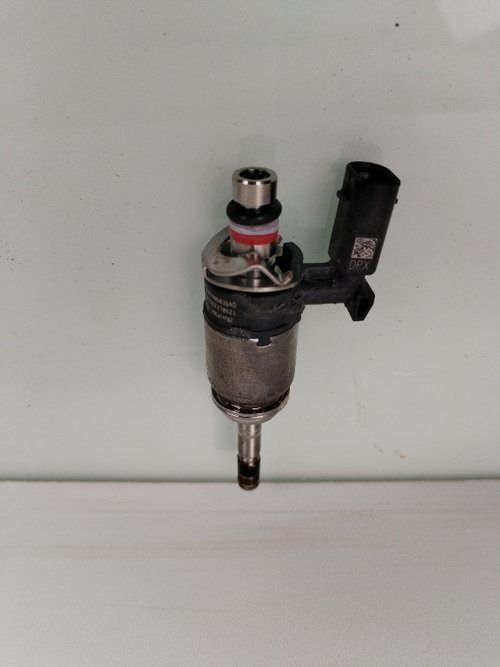 Injector Skoda Octavia 4 1.5TSI DPC 04E906036AD