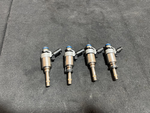 Injector Skoda Superb combi 1.8TSI ,160cp, CDA sedan 2011 (06H906036H)