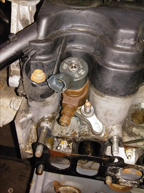 Injector SUZUKI SX 4 1.9 D an fabr. 2008