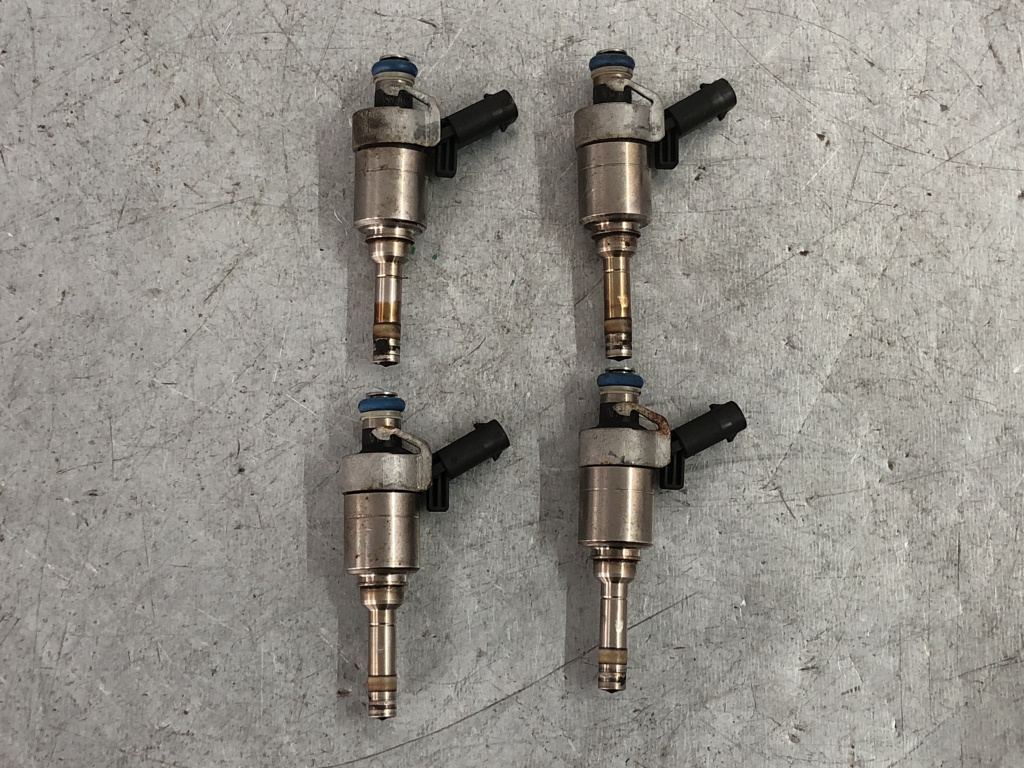 Injector Tiguan 2.0 TSI 200 CP sedan 2009 (06H906036G)