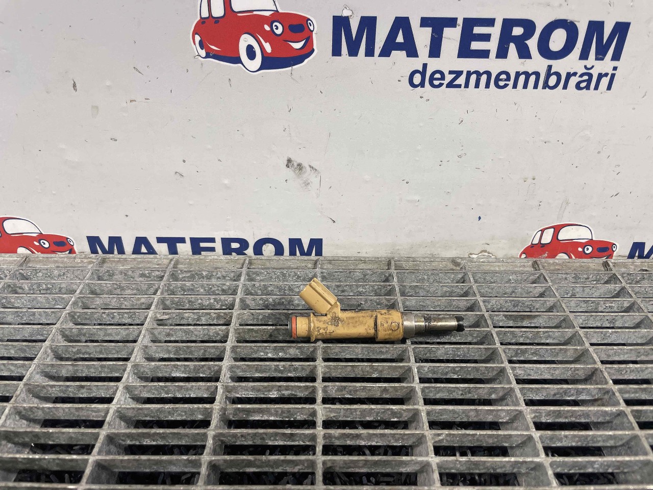 INJECTOR TOYOTA AURIS 1.6 INJ - (2012 2015)
