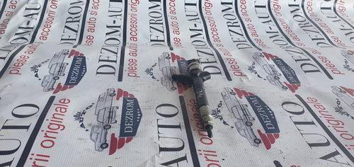 Injector Toyota Avensis II 2.0 D-4D 116cp cod piesa : 236700G010