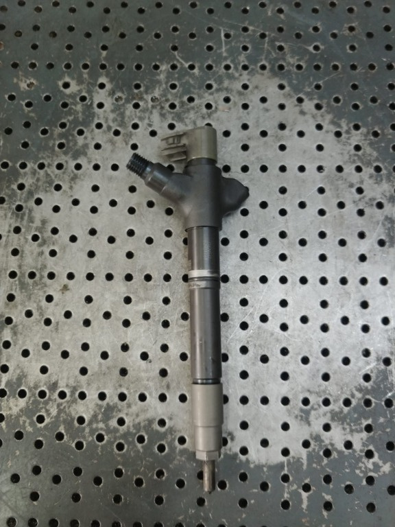Injector toyota rav 4 1ad 2.0 d-4d 23670-26070