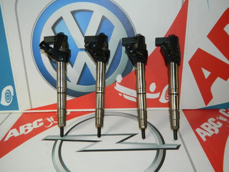 Injector Volkswagen Caddy 3 2004-2010 04l130277b