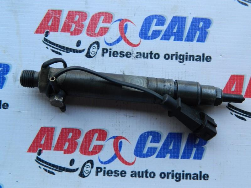 Injector Volkswagen Golf 4 1997-2005 028130201J