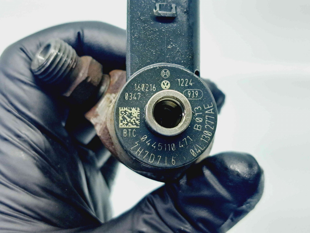 Injector Volkswagen Golf 7 (5G) [Fabr 2014-prezent] 04L130277AE 0445110471 2.0 TDI
