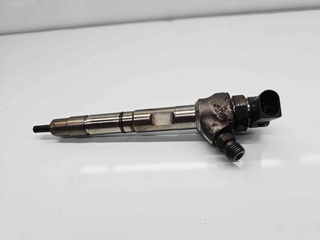 Injector Volkswagen Golf 7 (5G) [Fabr 2014-prezent] 04L130277AD 1.6 TDI DCXA 88KW / 120CP
