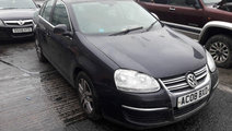 Injector Volkswagen Jetta 2008 Sedan 2.0 TDi