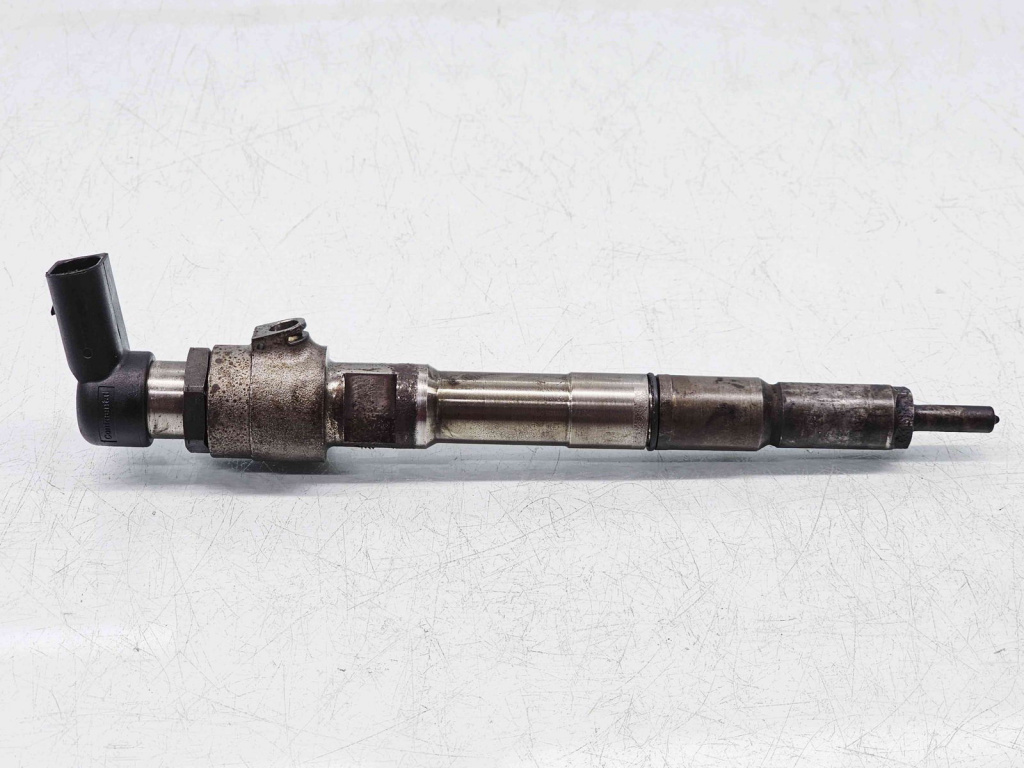 Injector Volkswagen Jetta 3 (1K2) [Fabr 2005-2010] 03L130277B 1.6 TDI CAYC 77KW / 105KW