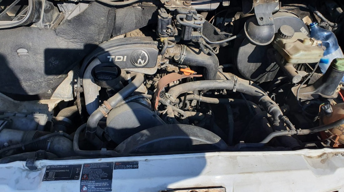 Injector Volkswagen LT 2004 van 2.5 tdi