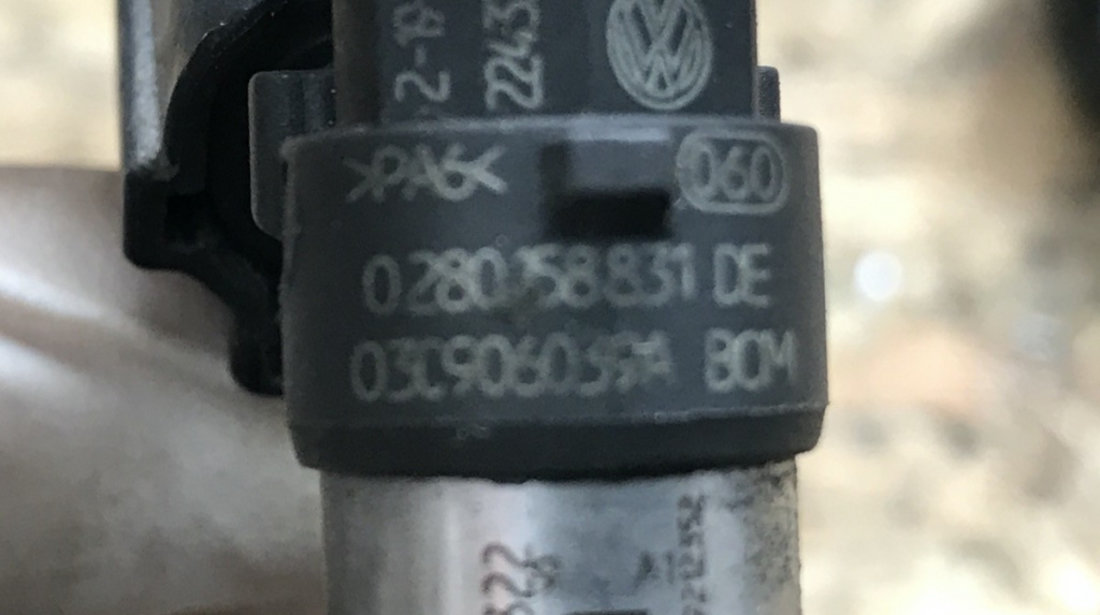 Injector Volkswagen Passat B6 1.4 TSI DSG R-LINE combi 2010 (03C906039A)