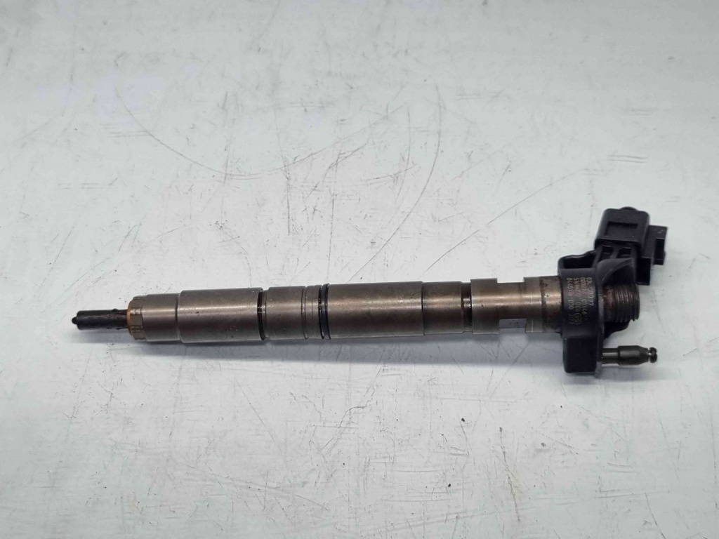 Injector Volkswagen Passat B6 (3C2) [Fabr 2005-2010] 04451160303172 03L130277 2.0 TDI CBAB 103KW / 140CP 103KW / 140CP