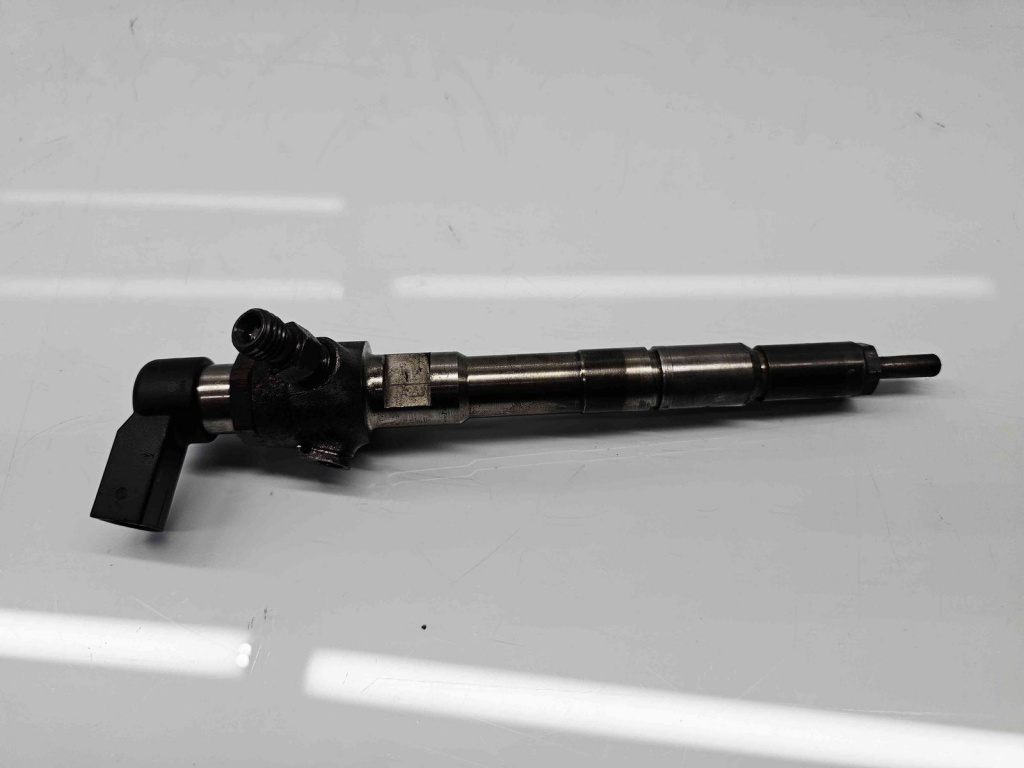 Injector Volkswagen Passat B7 (362) [Fabr 2010-2014] 03L130277B 1.6 TDI CAYC 77KW / 105CP
