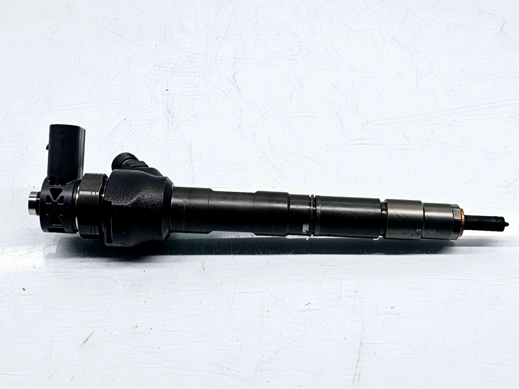 Injector Volkswagen Passat B7 (362) [Fabr 2010-2014] 03L130277J 0445110369 2.0 TDI CFFB 103KW / 140CP 2.0 TDI CFFB 103KW / 140CP