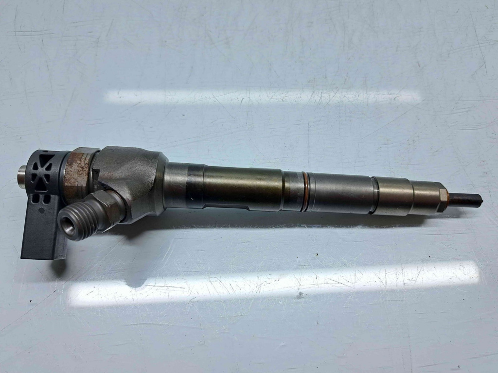 Injector Volkswagen Passat B7 (362) [Fabr 2010-2014] 03L130277J 2.0 TDI CFGB 125KW / 170CP