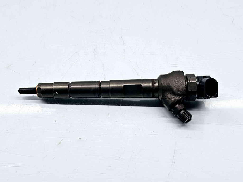 Injector Volkswagen Passat B7 (362) [Fabr 2010-2014] 03L130277J 0445110369 2.0 TDI CFFB 103KW / 140CP 2.0 TDI CFFB 103KW / 140CP