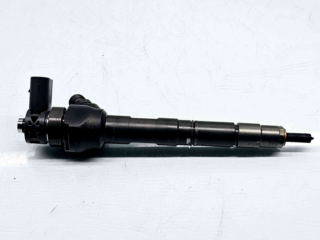 Injector Volkswagen Passat B7 (362) [Fabr 2010-2014] 03L130277J 0445110369 2.0 TDI CFFB 103KW / 140CP 2.0 TDI CFFB 103KW / 140CP
