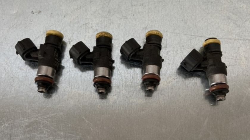 Injector Volkswagen Passat B7 Variant 1.4 TSI EcoFuel DSG Automat, 150cp sedan 2013 (3C906039A)