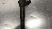 Injector Volkswagen Passat B7 Variant 2.0 TDI DSG ...