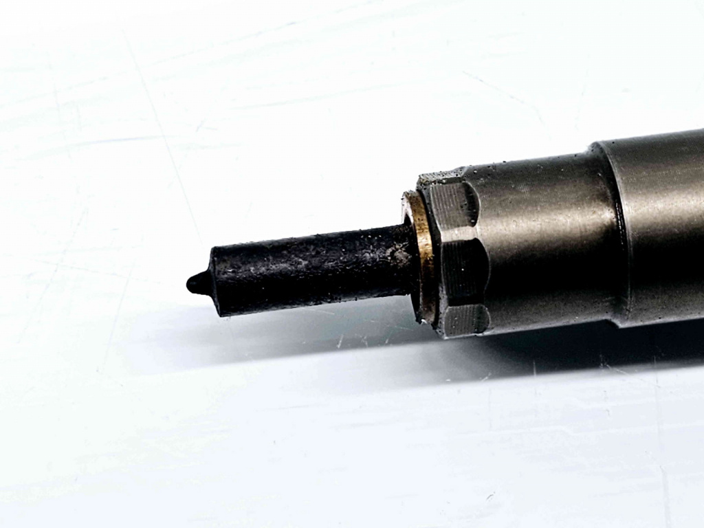 Injector Volkswagen Passat CC (357) [Fabr 2008-2012] 03L130277J 0445110369 2.0 TDI CFFB 103KW / 140CP 2.0 TDI CFFB 103KW / 140CP