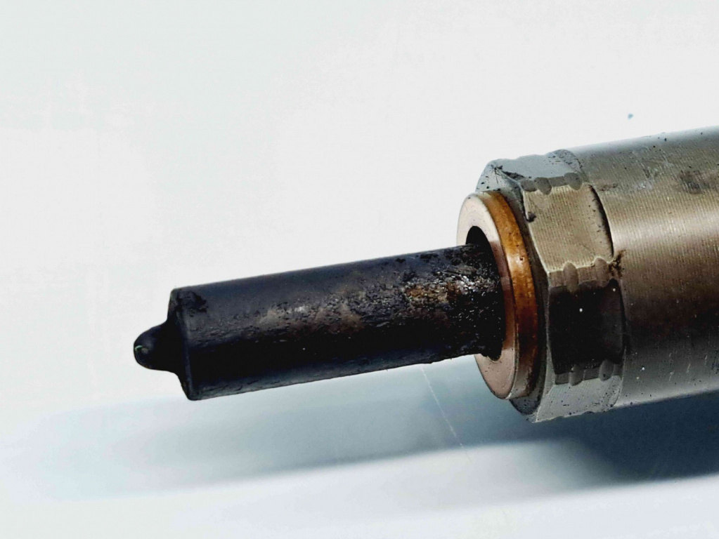 Injector Volkswagen Scirocco (137) Coupe [Fabr 2008-2017] 03L130277 0445116030 2.0 TDI CBBB 125KW / 170CP 2.0 TDI CBBB 125KW / 170CP