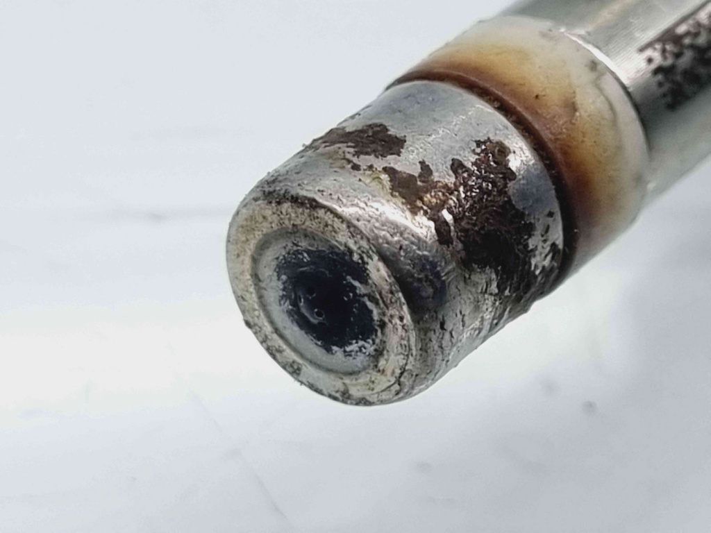 Injector Volkswagen Scirocco (137) [Fabr 2008-2017] 03C906036F 1.4 Benz CAXA90KW / 122CP