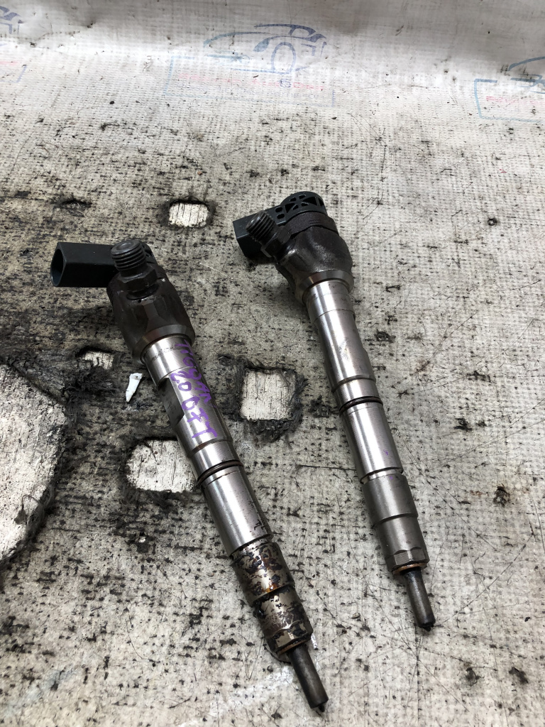 Injector Volkswagen Tiguan 2.0 Motorina 2018, 04L130277AC