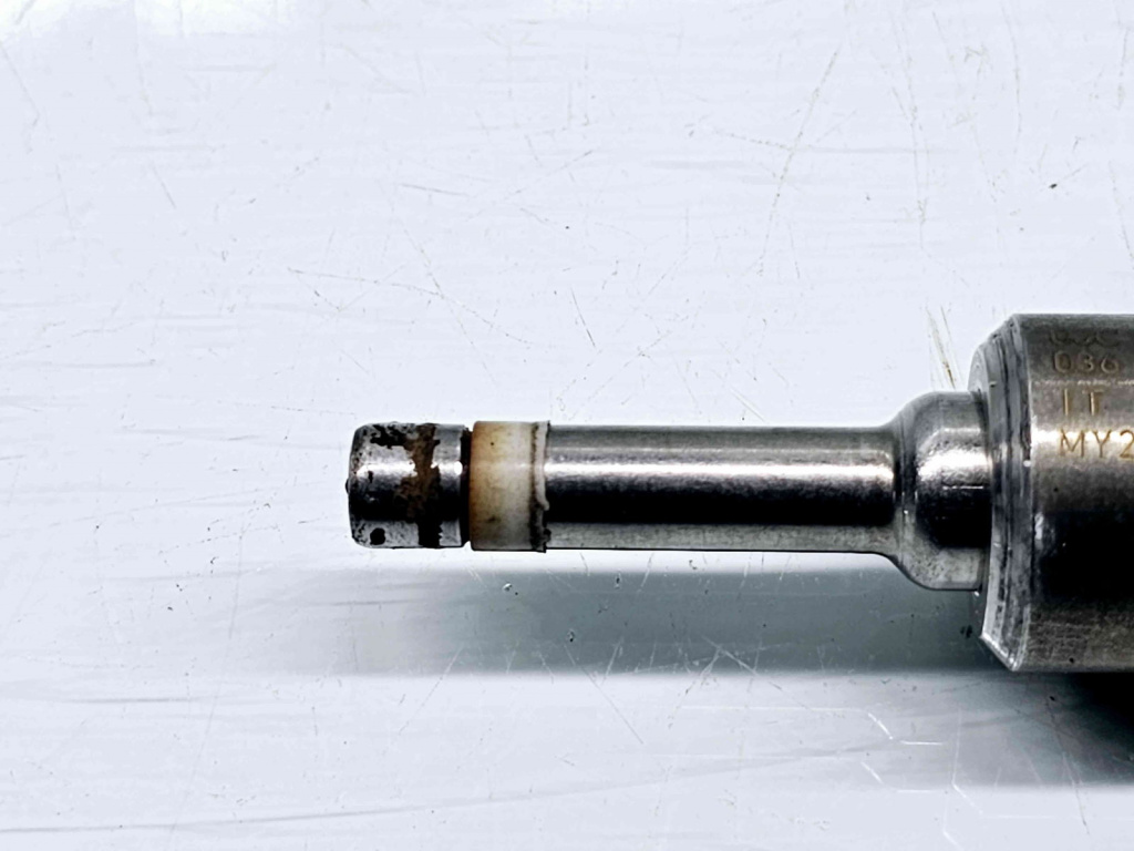 Injector Volkswagen Tiguan (5N) [Fabr 2007-2016] 03C906036F 1.4 Benz CAXA 90KW / 122CP