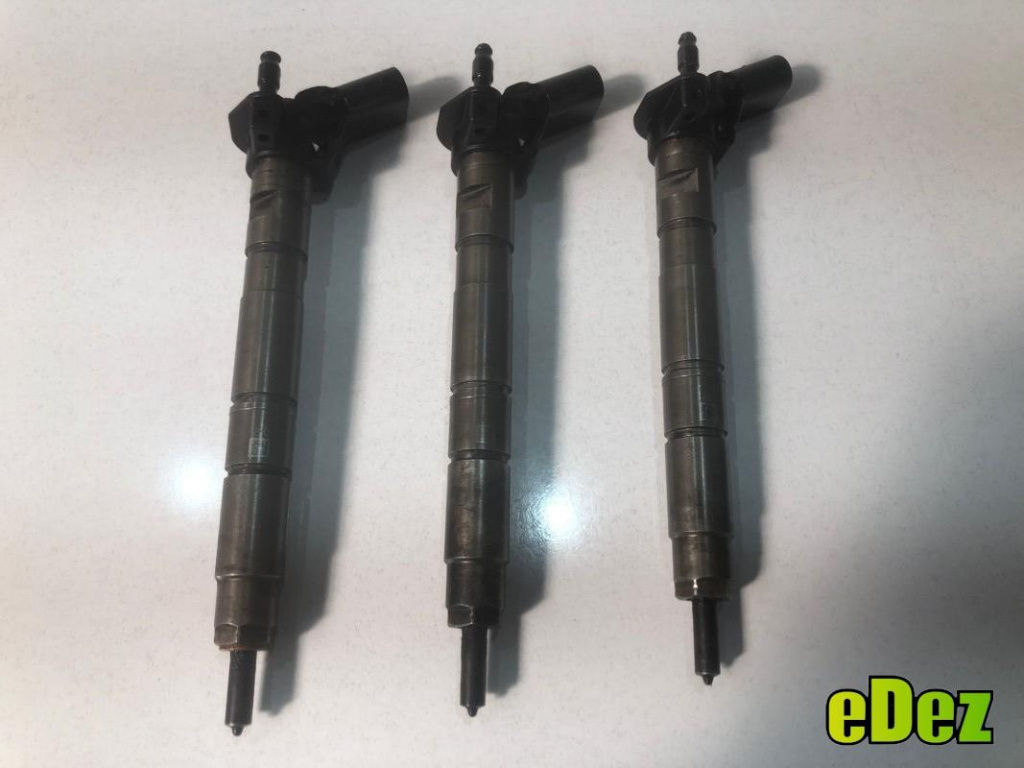 Injector Volkswagen Touareg (2002-2006) 3.0 tdi bmk, bng, asb, bun, bug 059130277bd