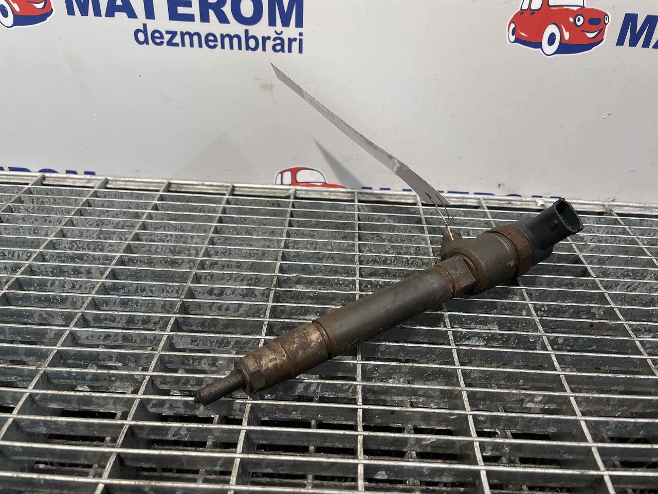 INJECTOR VOLVO S80 2.4 D - (2006 2016)