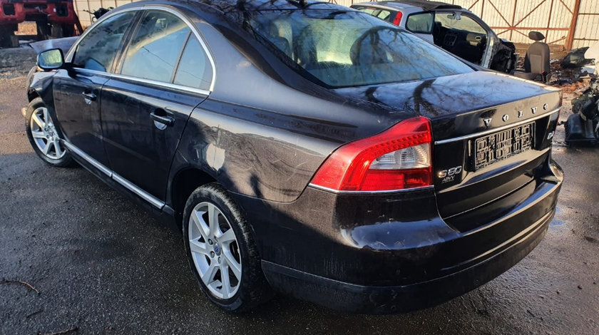 Injector Volvo S80 2014 2 facelift 2.0 D