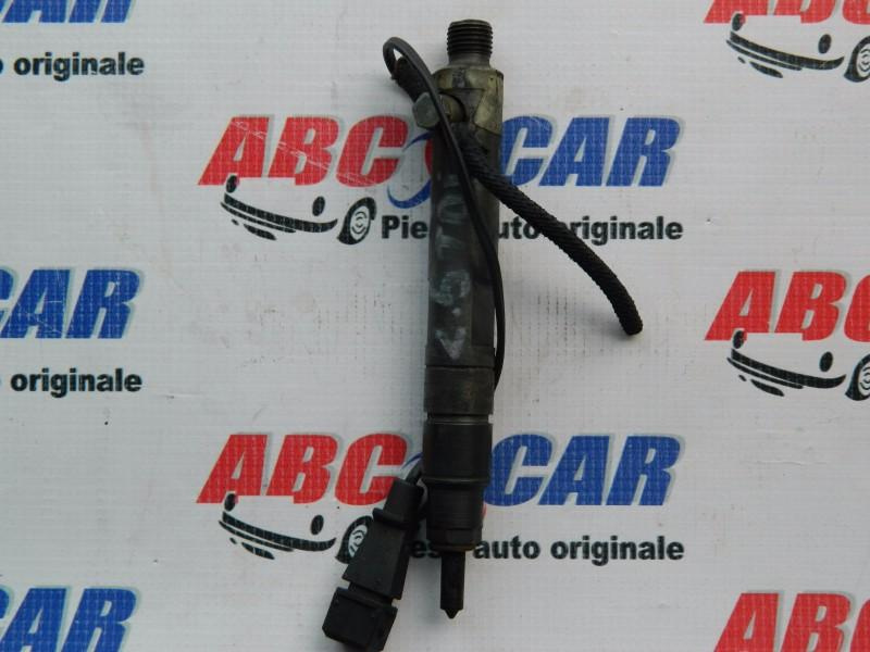 Injector Volvo V70 1996-2000 074130202B